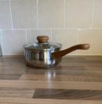 aluminium steelpan met houten steel, aluminium kookpan zgan, Ophalen of Verzenden, Aluminium, Kookpan of Snelkookpan