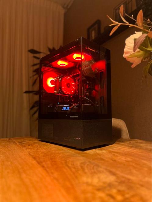 Leuke Budget Gaming PC, Computers en Software, Desktop Pc's, Zo goed als nieuw, 2 tot 3 Ghz, HDD, SSD, 16 GB, Met videokaart, Gaming