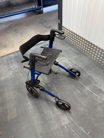 Rollator met rugsteun beschikbaar voor biedingen