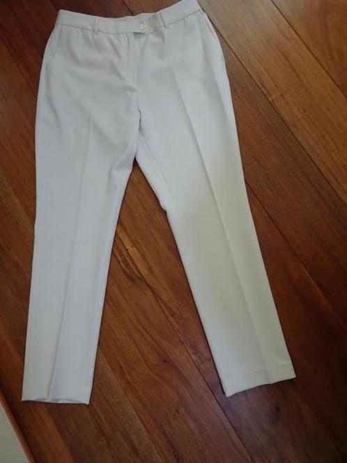 Nieuwe Anna najaar/winter broek maat 44, Kleding | Dames, Broeken en Pantalons, Nieuw, Maat 42/44 (L), Overige kleuren, Lang, Ophalen of Verzenden