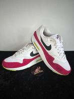 Nike air Max 1 Volt rush pink - size 42,5, Ophalen, Overige kleuren, Nike, Sneakers of Gympen