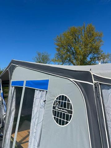 Voortent isabella serie teun  beschikbaar voor biedingen