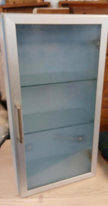 Badkamerkastje - 70x35x20 cm beschikbaar voor biedingen