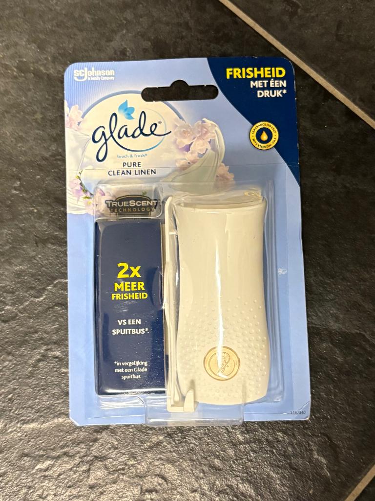 Glade pure clean linnen met houder NIEUW €1,95, Ophalen of Verzenden, Overige typen