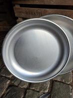 2 alu. zeevruchten-oester schalen, Ophalen of Verzenden, Zo goed als nieuw, Aluminium, Overige typen