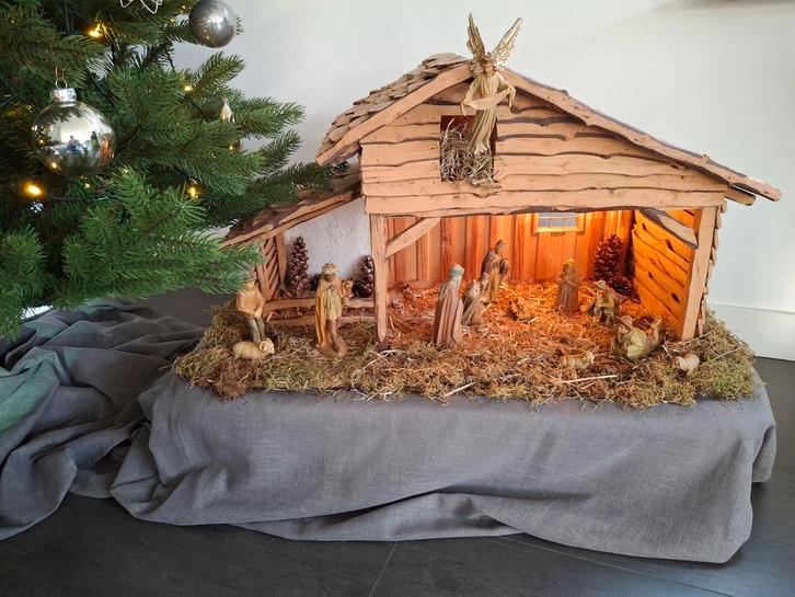 Kerststal eventueel met beeldengroep, Diversen, Kerst, Ophalen