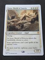 Iona, Shield of Emeria, Ophalen of Verzenden, Zo goed als nieuw