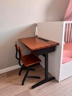 Vintage bureautje, Kinderen en Baby's, Kinderkamer | Tafels en Stoelen, Ophalen, Gebruikt, Tafel(s) en Stoel(en)