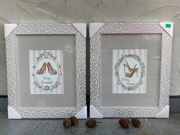 SCHILDERIJ NAALDHAK SCHOENEN SET MET ZILVEREN LIJST 43X36 cm beschikbaar voor biedingen