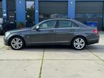 Mercedes-Benz C-klasse 230 Avantgarde V6|Pano|Camera|CarPlay, Automaat, Achterwielaandrijving, 2496 cc, Leder en Stof