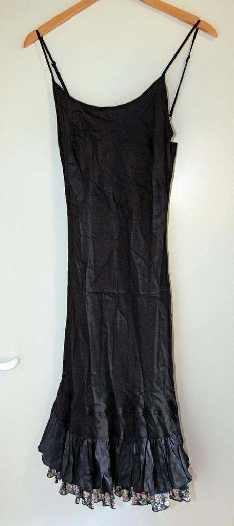 Nieuwstaat! top zwarte Italiaanse zomer jurk maat 38, Kleding | Dames, Jurken, Zo goed als nieuw, Maat 38/40 (M), Zwart, Onder de knie