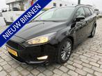 Ford FOCUS Wagon 1.0 ST-Line navi airco/ecc nieuwstaat!, 65 €/maand, Stof, Gebruikt, Zwart