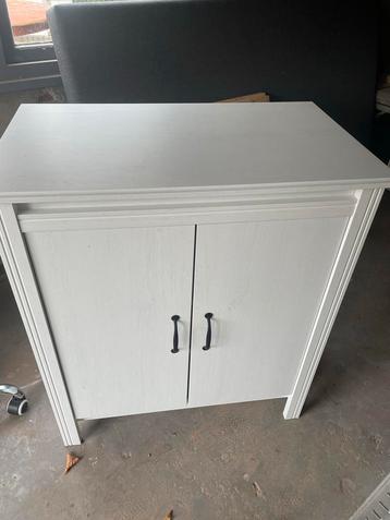 Gratis IKEA kastje - Op te halen! beschikbaar voor biedingen