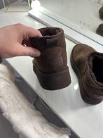 Ugg, Ophalen, Zo goed als nieuw