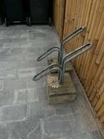 Twee lossen fiets rekken, Ophalen, Zo goed als nieuw