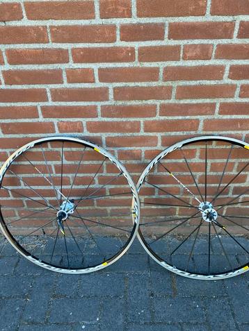 Mavic ksyrium SR tubular beschikbaar voor biedingen
