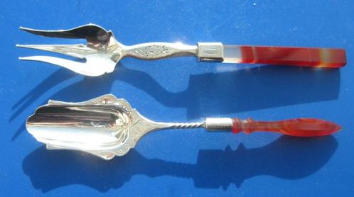 Zilveren set met lepel en vork en kornalijnen steel, Antiek en Kunst, Antiek | Goud en Zilver, Zilver, Verzenden