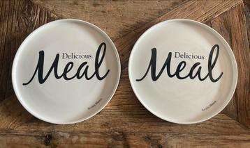 Zo goed als nieuw! 2x Rivièra maison Meal borden beschikbaar voor biedingen