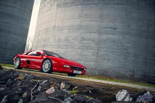 Ferrari F355 Berlinetta handgeschakeld, Auto's, Ferrari, Particulier, F355, Benzine, Euro 1, Coupé, Handgeschakeld, Rood, Zwart