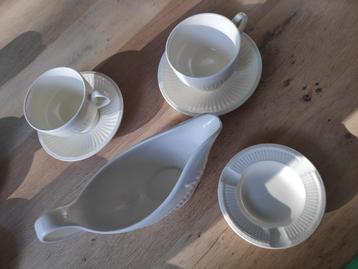 Wedgewood servies beschikbaar voor biedingen