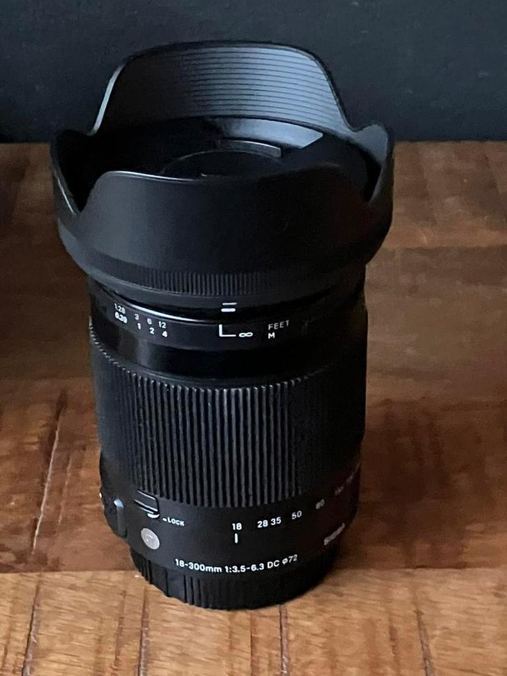 Sigma 18-300mm lens voor Sony A-mount, Audio, Tv en Foto, Fotografie | Lenzen en Objectieven, Gebruikt, Telelens, Zoom, Ophalen of Verzenden