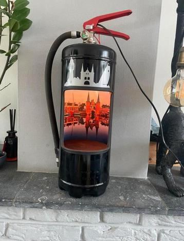 Sneek brandblusser lamp beschikbaar voor biedingen