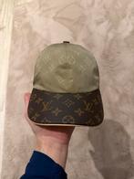 Pet Maat M, Ophalen of Verzenden, Zo goed als nieuw, Pet