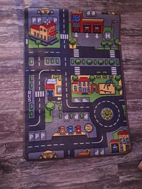 Speelkleed met straten en gebouwen. 100x65, Ophalen of Verzenden, Zo goed als nieuw