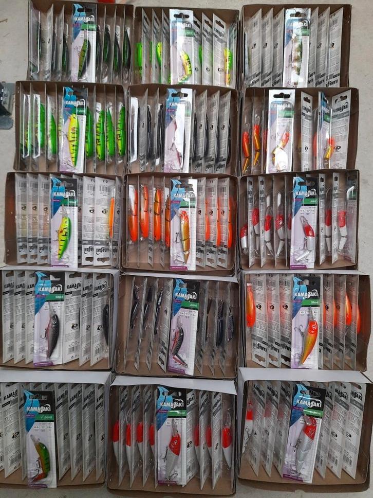 Partij kunstaas 150 Kamasaki pluggen 15 verschillende modell, Watersport en Boten, Hengelsport | Roofvissen, Nieuw, Overige typen