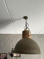 Lamp landelijk industrieel zo goed als nieuw hout betonlook, Ophalen, Zo goed als nieuw, Hout