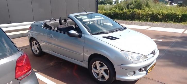 Te koop peugeot 206 cc cabrio. Voor reparatie of onderdelen., Auto-onderdelen, Overige Auto-onderdelen, Peugeot, Ophalen