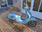 Piaggio Vespa GTS 300ie 70th anniversary AKRAPOVIC*NIEUW*, Scooter, 300 cc, Particulier, Sportuitlaat