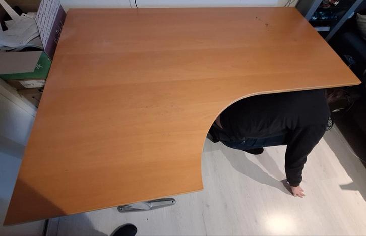 Ikea Effektiv bureau beuken/berken 160x80-120, Huis en Inrichting, Bureaus, Gebruikt, Bureau, In hoogte verstelbaar, Ophalen