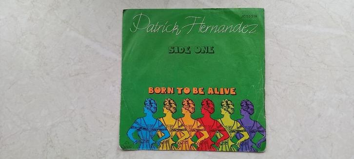 PATRICK HERNANDEZ  /  born to be alive  1979, Cd's en Dvd's, Vinyl Singles, Gebruikt, Single, Pop, Ophalen of Verzenden