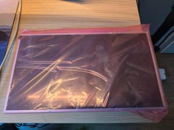 15.6" LED scherm - MyMicro Wedge beschikbaar voor biedingen