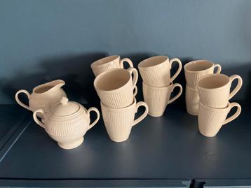 Wedgwood Windsor Servies - Kopjes & suikerpot & melkkannetje beschikbaar voor biedingen