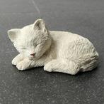 Sandicast beeldje Lil' Snoozers S36 Cuddles slapend poesje, Verzamelen, Ophalen of Verzenden, Zo goed als nieuw, Dier