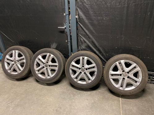 Renault Megane Espace Captur winterbanden set 205/55/16, Auto-onderdelen, Banden en Velgen, Banden en Velgen, Winterbanden, 16 inch