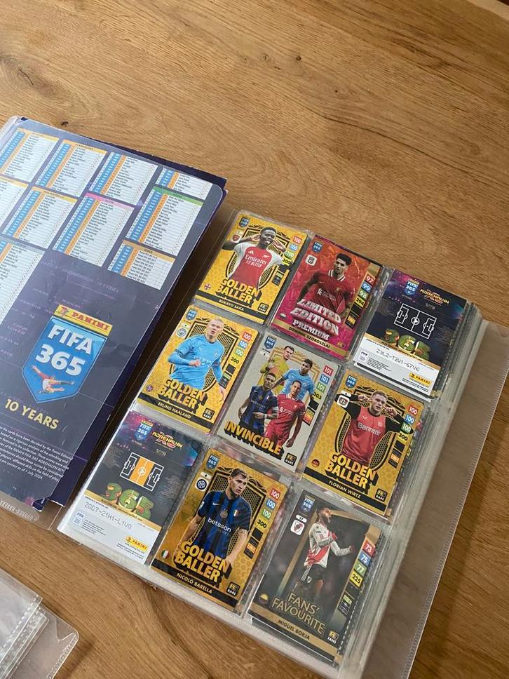 RUILEN: Panini Adrenalyn FIFA 365 2024 / 2025, Hobby en Vrije tijd, Verzamelkaartspellen | Yu-gi-Oh!, Zo goed als nieuw, Ophalen of Verzenden