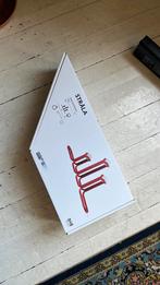 Ikea Gustaf Westman strala rode kandelaar, Ophalen of Verzenden, Nieuw, Minder dan 50 cm