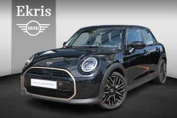 MINI 5-deurs Cooper C / Favoured Trim + Pakket S beschikbaar voor biedingen