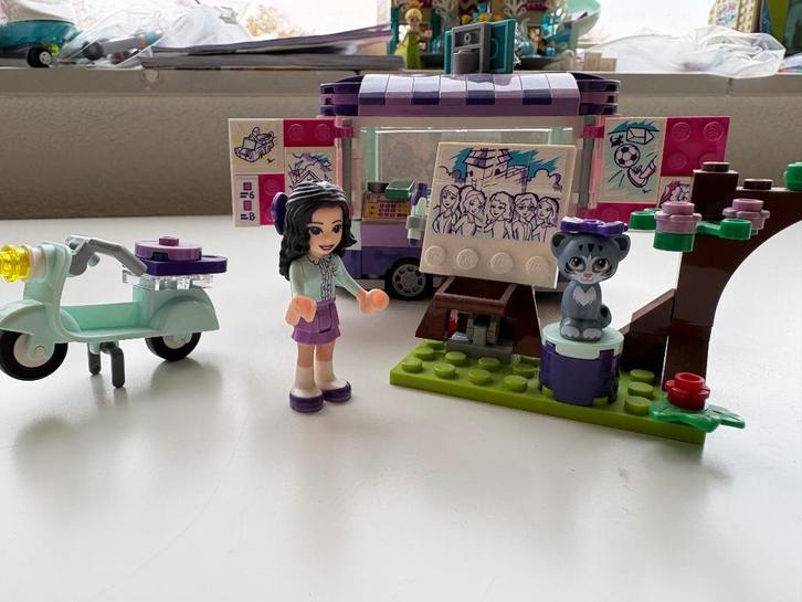 Lego Friends 41332 - Emma's Kunstkraam, Kinderen en Baby's, Speelgoed | Duplo en Lego, Zo goed als nieuw, Lego, Complete set, Ophalen of Verzenden