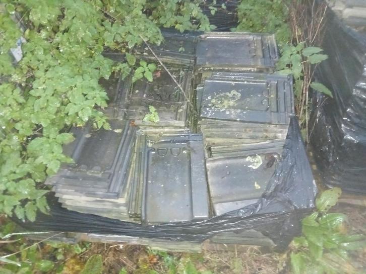 Oude Tuile du Nord Dakpannen, Doe-het-zelf en Verbouw, Dakpannen en Dakbedekking, Gebruikt, Dakpannen, Steen of Klei, Grijs, Minder dan 5 m²
