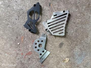 Aluminium kettingkapjes Monster SS 748 916 996 ST 851 888 beschikbaar voor biedingen