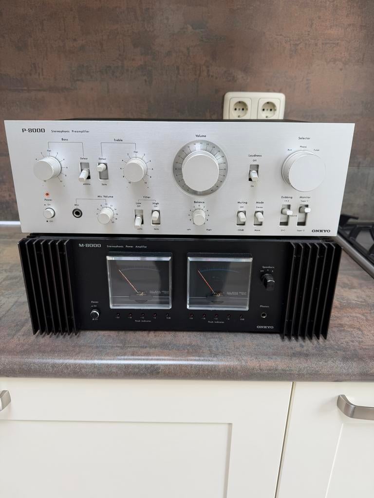 Onkyo M-8000 en P-8000 voorversterker eindversterker set, Ophalen of Verzenden, Zo goed als nieuw, 120 watt of meer, Onkyo