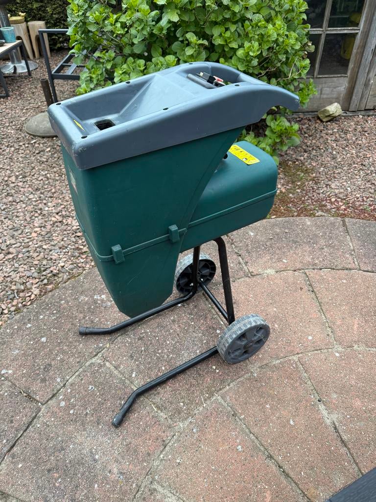 TIP Craft Elektrische Hakselaar - Krachtig en Betrouwbaar, Ophalen, Gebruikt, Elektrisch