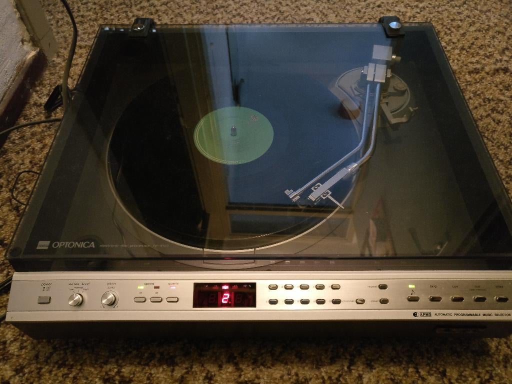 Gezocht: Sharp Optonica RP-9100 platenspeler RP-7100 9100, Ophalen of Verzenden, Overige merken