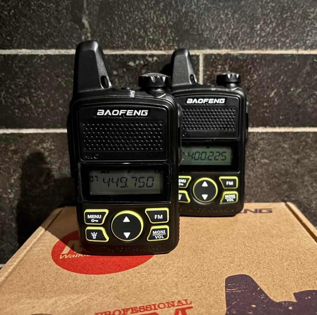 Baofeng BF-T1 set, Met broekklem, Support@baofeng.com, Nieuw, Ophalen of Verzenden