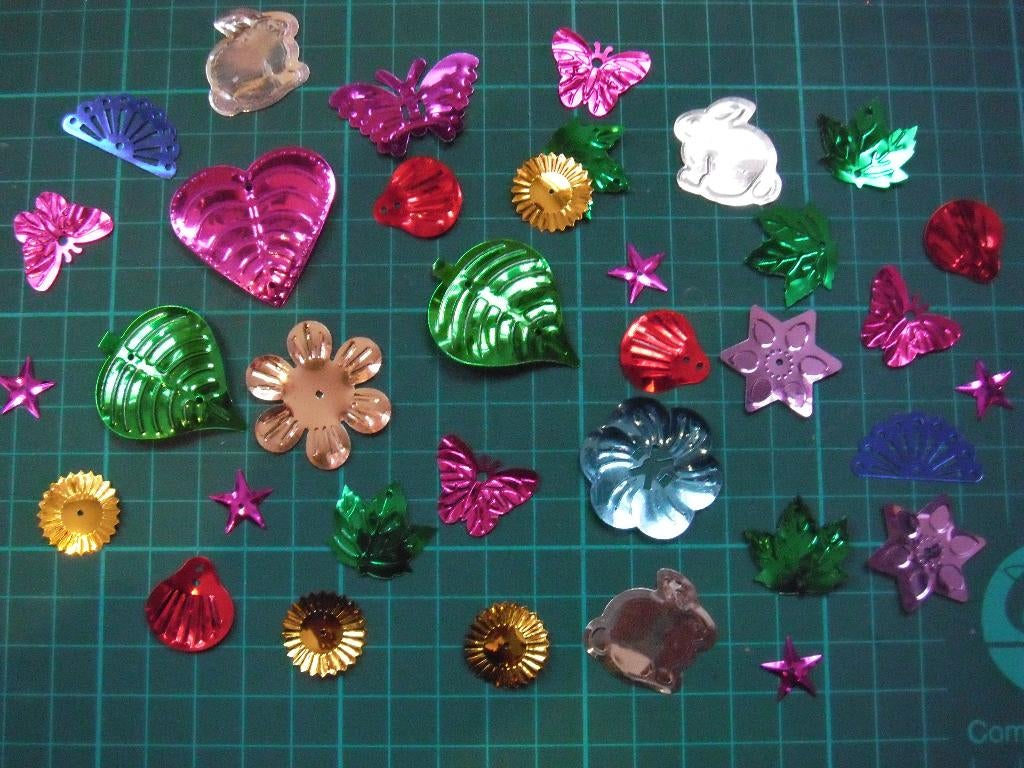 set bijzondere pailletten -2, Ophalen of Verzenden, Nieuw, Overige thema's, Overige typen