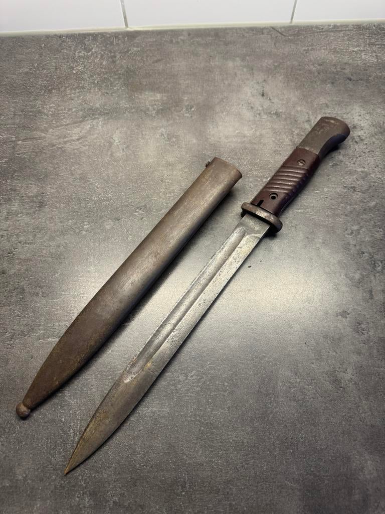 K98 bajonet met schede, Ophalen of Verzenden, Duitsland, Mes of Dolk